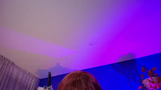 vanelope11 online show from 04/11/26, 03:14