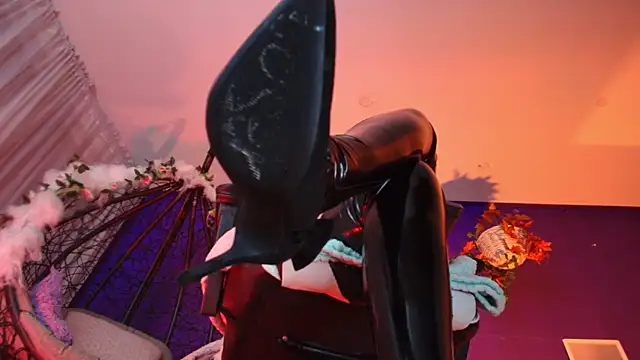 vanelope11 online show from 04/09/26, 07:25