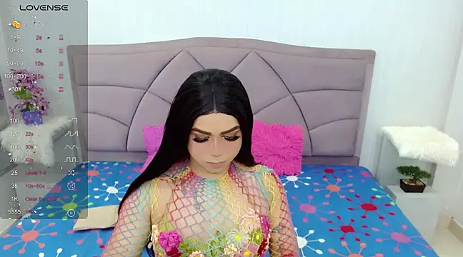 Snapshot of michell_madisonn chatting on 03/12/25, 04:46 michell madisonn online show from 03/12/25, 04:46