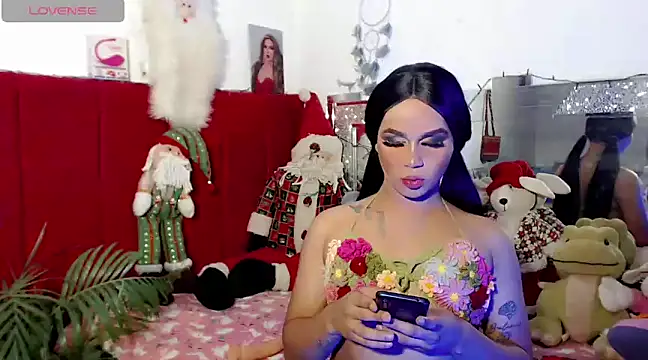 Snapshot of michell_madisonn chatting on 12/12/24, 04:59 michell madisonn online show from 12/12/24, 04:59