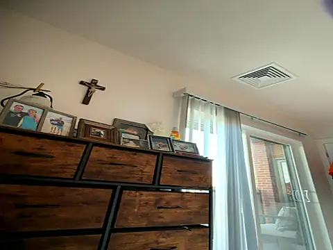 PeytonJohnn online show from 11/15/25, 08:13