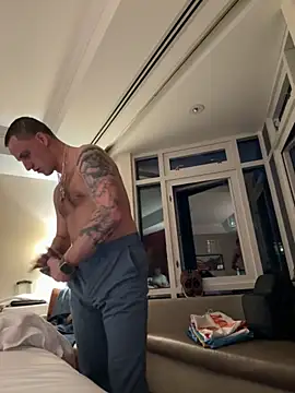 PeytonJohnn online show from 10/06/25, 11:05