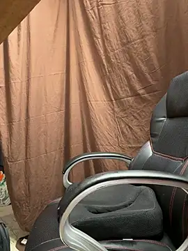 PeytonJohnn online show from 02/13/26, 07:52