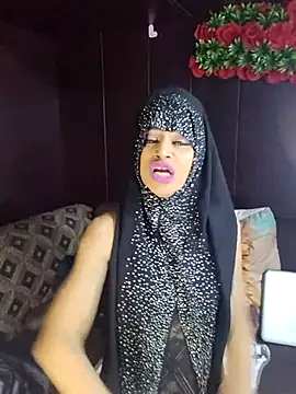 Snapshot of KamaLila chatting on 09/27/25, 09:54 KamaLila online show from 09/27/25, 09:54