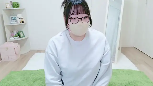 o-Aya-o online show from 02/11/25, 03:18