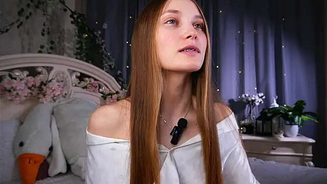 MonaEldon online show from 03/27/26, 02:31