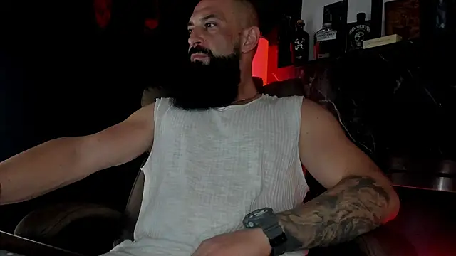 Snapshot of axxelrich_ chatting on 10/04/25, 06:53 axxelrich online show from 10/04/25, 06:53