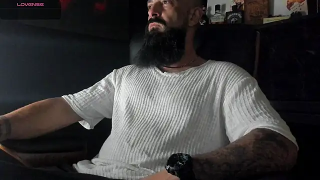 Snapshot of axxelrich_ chatting on 09/20/25, 08:58 axxelrich online show from 09/20/25, 08:58