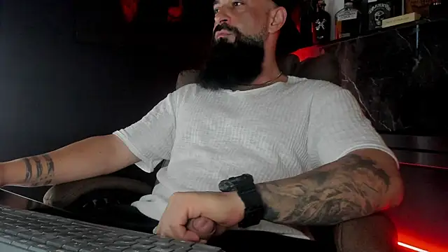 Snapshot of axxelrich_ chatting on 09/30/25, 04:51 axxelrich online show from 09/30/25, 04:51