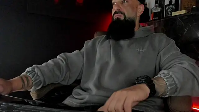 Snapshot of axxelrich_ chatting on 09/29/25, 04:41 axxelrich online show from 09/29/25, 04:41