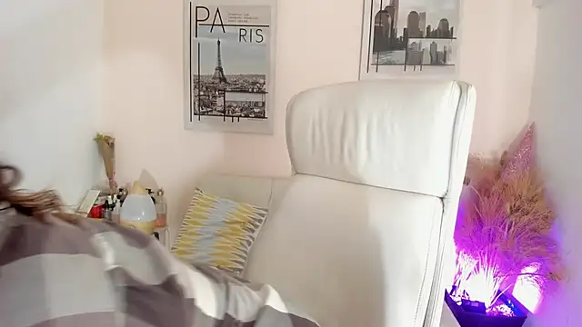 katy giil online show from 03/15/25, 08:10