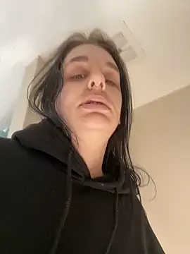 menaceswife online show from 12/17/24, 04:11