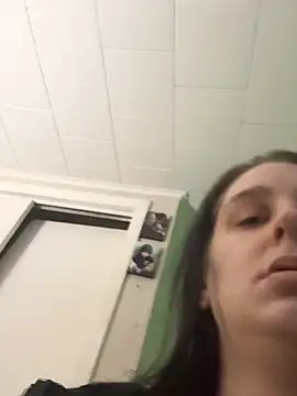 menaceswife online show from 02/25/25, 04:14