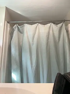 menaceswife online show from 09/27/25, 02:23