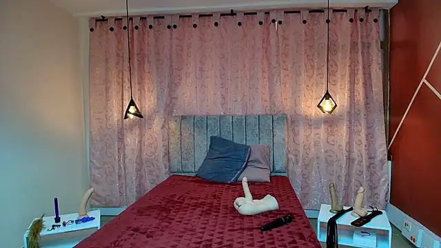 VioletaScott  online show from 10/16/25, 02:58