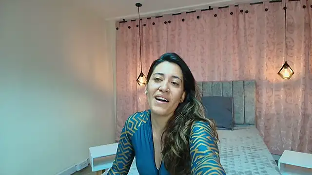 VioletaScott  online show from 11/08/25, 01:14