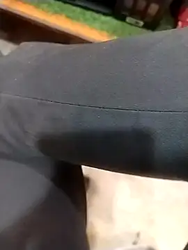 Snapshot of kunalmishra2003 chatting on 12/19/25, 03:03 kunalmishra2003 online show from 12/19/25, 03:03