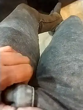 Snapshot of kunalmishra2003 chatting on 11/22/25, 02:16 kunalmishra2003 online show from 11/22/25, 02:16