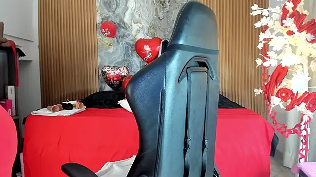 Danna topless online show from 02/25/26, 12:05