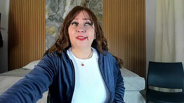 Danna topless online show from 12/04/25, 12:04