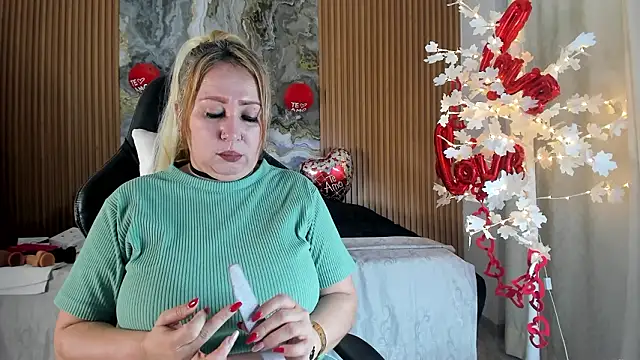 Danna topless online show from 03/07/26, 12:10