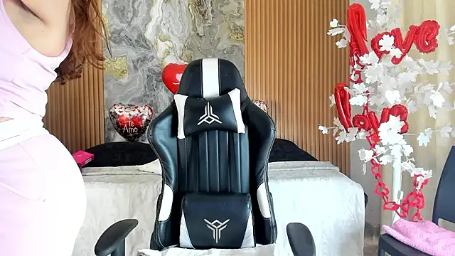 Danna topless online show from 03/13/26, 12:10