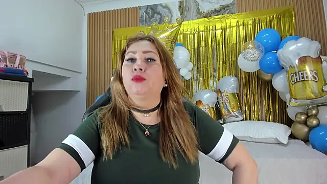 Danna topless online show from 10/06/25, 12:06