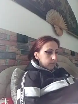 kriszy baby online show from 02/19/26, 08:00