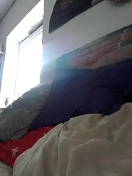 kriszy baby online show from 03/09/26, 08:07