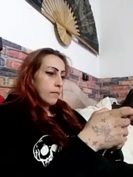 kriszy baby online show from 03/28/26, 09:49