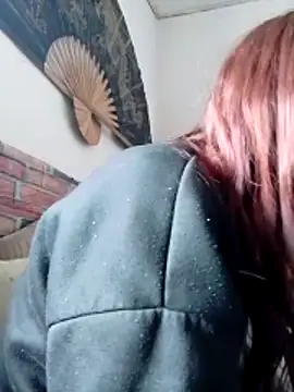 kriszy baby online show from 03/11/26, 08:41