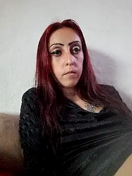 Snapshot of kriszy_baby chatting on 12/03/24, 09:28 kriszy baby online show from 12/03/24, 09:28