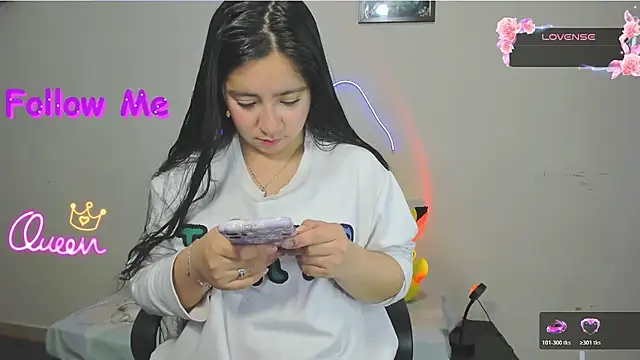 litle mily  online show from 07/23/26, 10:06
