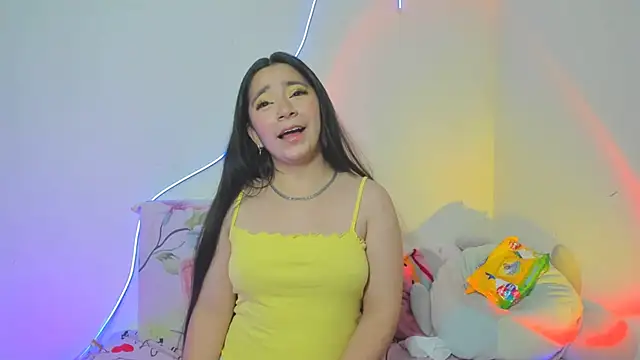 Snapshot of litle_mily_ chatting on 10/30/25, 09:33 litle mily online show from 10/30/25, 09:33