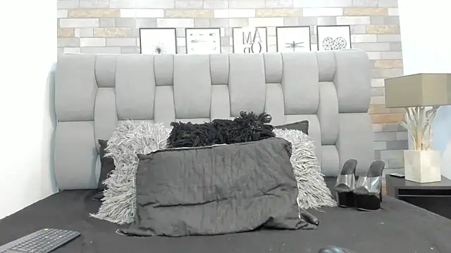 KariinaTaylor online show from 03/09/26, 06:33