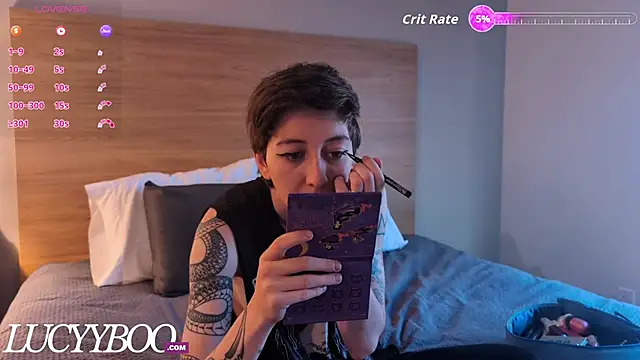 lovelylucyy online show from 10/15/25, 03:42