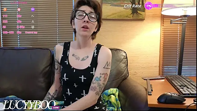 lovelylucyy online show from 12/02/25, 06:42