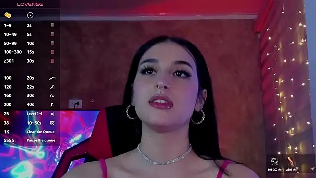 Charlotte greys online show from 02/08/25, 04:03