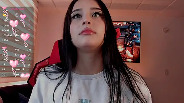 Charlotte greys online show from 11/12/25, 02:10