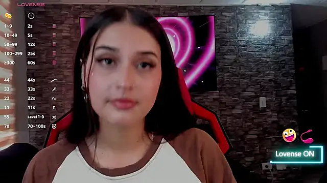 Charlotte greys online show from 02/26/26, 09:04