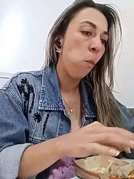 rachellboom online show from 12/03/25, 10:42