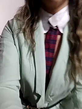 rachellboom online show from 10/31/25, 10:16