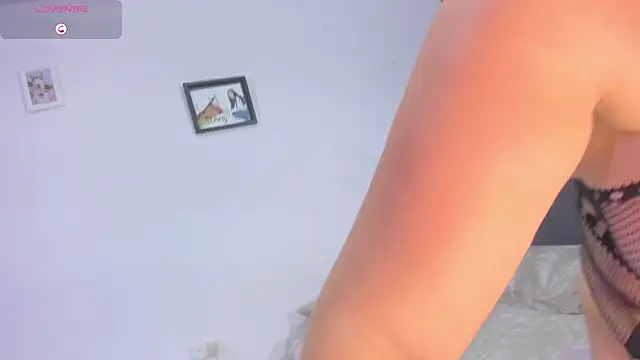 curvy jhacky online show from 10/03/25, 04:47