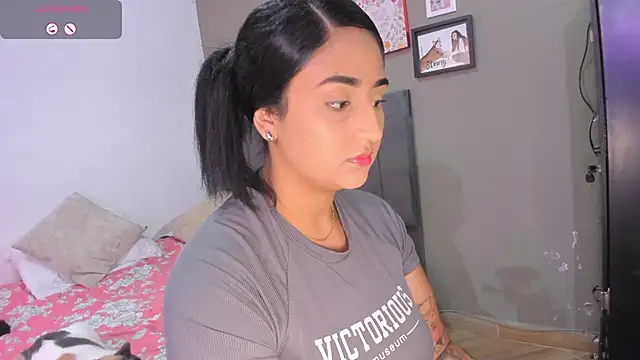 curvy jhacky online show from 02/25/25, 07:06