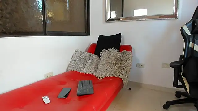 julian wallace online show from 04/03/26, 07:42