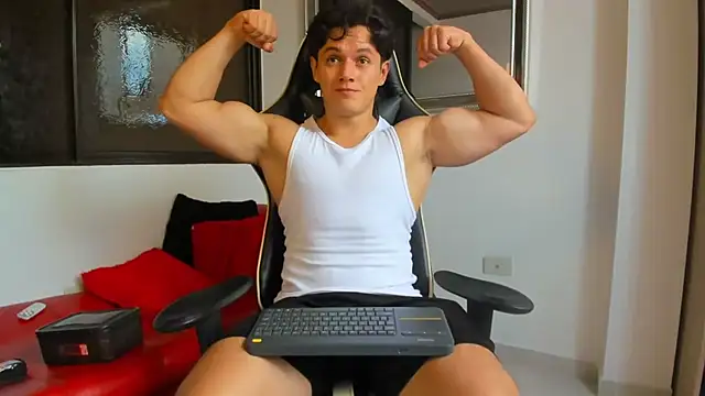 Snapshot of julian_wallace chatting on 03/02/26, 05:42 julian wallace online show from 03/02/26, 05:42