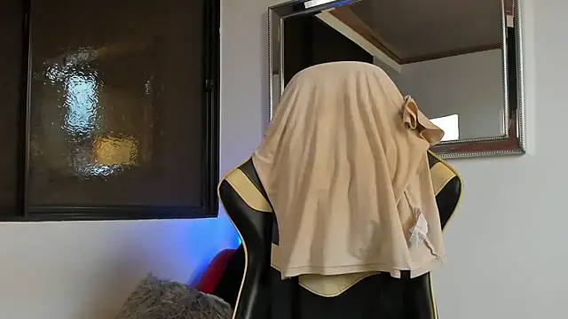 julian wallace online show from 03/31/26, 07:38