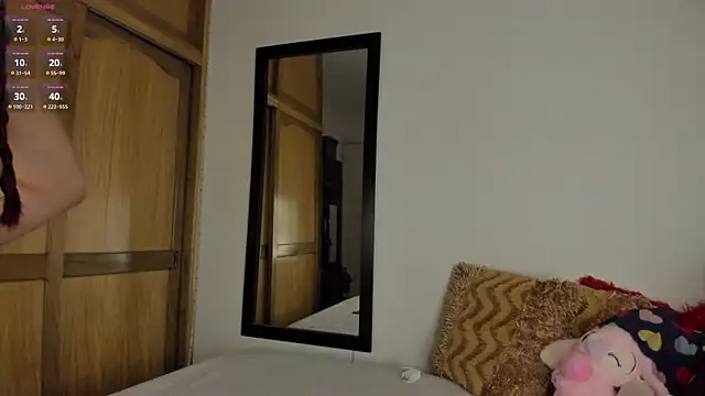 Lee Ash online show from 04/01/26, 01:19