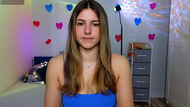 Snapshot of sophia_euphoriaa chatting on 03/31/26, 09:33 sophia euphoriaa online show from 03/31/26, 09:33