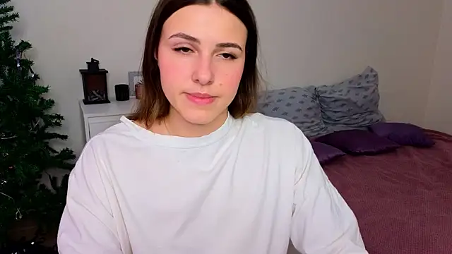 Snapshot of sophia_euphoriaa chatting on 02/11/25, 06:40 sophia euphoriaa online show from 02/11/25, 06:40